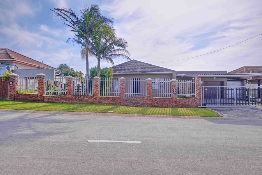 3 Bedroom Property for Sale in Heuwelkruin Eastern Cape